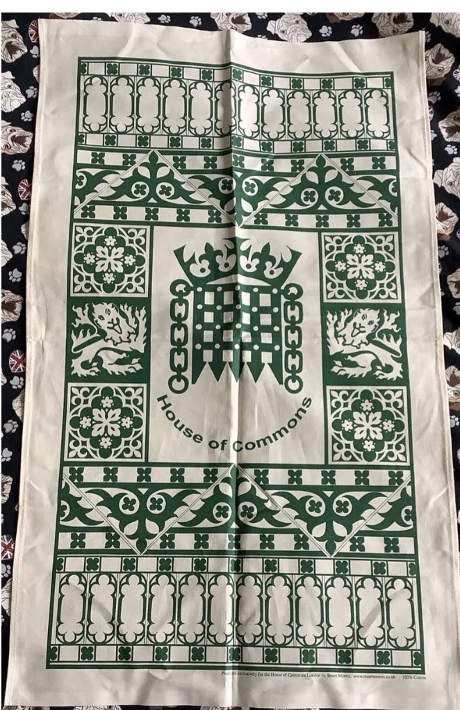 WatsonsVintage's tweet photo. Check out RARE Souvenir 100% Cotton Tea Towel "House of Commons, London’ by Stuart Morris https://t.co/q9QpEDpQ1d #eBay via @eBay_UK #TeaTowels #Collectables #HouseOfCommons #Souvenir https://t.co/ZCwb7Udux5