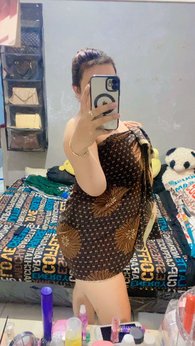 Kumbul093281's tweet photo. Hello, Aku Ready yaa Available BO/Vcs
Inc/Out💦
📍Bekasi JL Raya Narogong
WA+6281389409990
Line_dedebekasi97
Tele Syiffa97 pake (@) 
@LollipopGirls__ @Travel4TG @TGIRLOVERBRAZIL https://t.co/kBzXT1QP2t