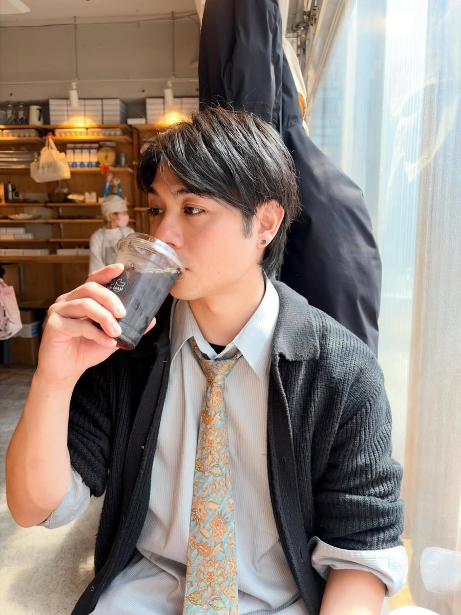 ry_331's tweet photo. 昨日忙しすぎてしこたま寝ました
ってことで、
おはよー笑 https://t.co/rZGfcdmCHN