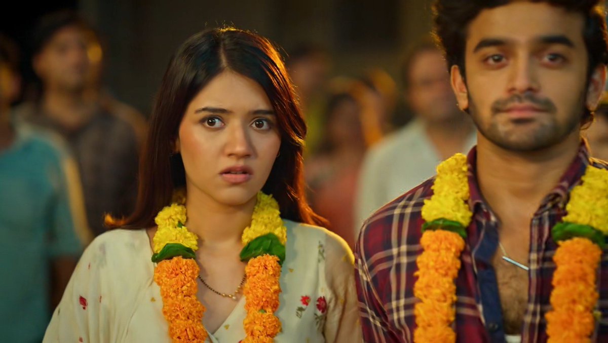 BlissfulYana's tweet photo. The moment sangam stepped into the house the entire home lit up with brightness her presence will surely fill this home with endless happiness 🤌🏻💗🧿
#bareillykebacchan #Krisha https://t.co/h5UInhSaWc