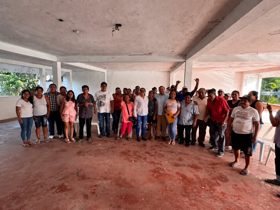 conectadostab's tweet photo. "Nos sumamos al esfuerzo que realizan mujeres y hombres de la ranchería “El Espino”, para la limpieza del río que se encuentra obstruido por la presencia de lirio, esta problemática afecta a pescadores y familias; ¡muy pronto habrán buenas noticias!": @JohnnyMRegidor. https://t.co/yhtPkDRRdA