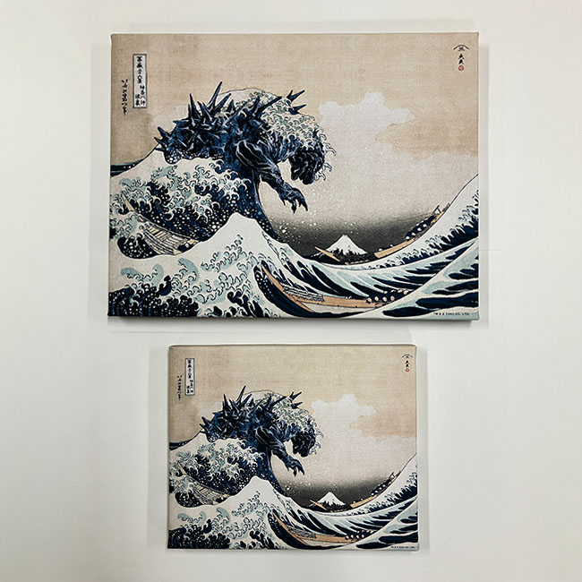 godzilla_st's tweet photo. ＼　販売中！　／

 北斎の世界に、まさかのゴジラ来襲！？ 

『ゴジラ-1.0』と浮世絵の葛飾北斎の作品をコラボさせた
ファブリックボードの3部作が登場！

▼詳しくはこちら▼　
ゴジラ浮世絵　神奈川沖浪裏 ファブリックボード（大・小）
https://t.co/PGG4RZ8KPb
ゴジラ浮世絵　山下白雨 ファブリックボード（大・小）
https://t.co/0ZK1yfgTMA
ゴジラ浮世絵　江戸日本橋 ファブリックボード（大・小）
https://t.co/Q6tOY2ysLJ

#ゴジラ・ストア
#ゴジラ