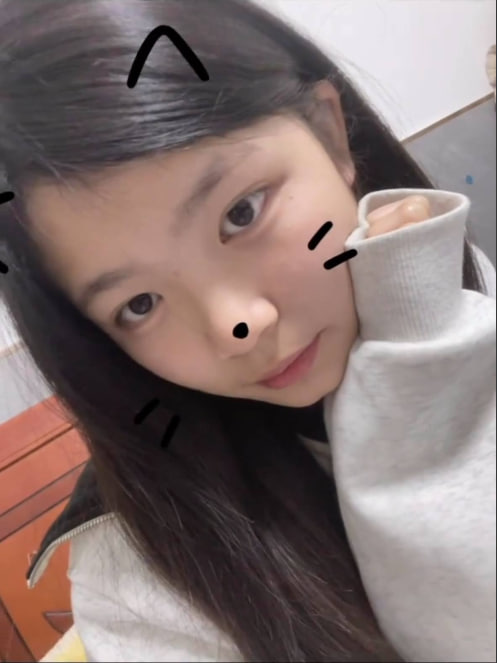 doublrr_'s tweet photo. 铂金段位，只玩辅助的小姐姐有没有喜欢的~评论区见~ https://t.co/OkeGYNqRDE