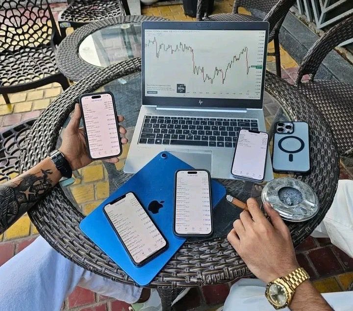 maestro_135's tweet photo. ☀️ Good Morning, Traders!

A profitable trader isn’t lucky.
A profitable trader is disciplined.

Trade with logic, not emotions.
Risk only what you can afford.
Trust your plan more than your feelings.

Stay focused. Stay patient. Stay profitable.

Have an amazing trading day! 💹 https://t.co/FK21aqvejw
