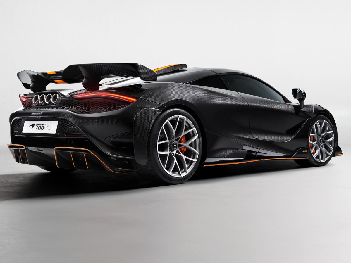lovecars_jp's tweet photo. ひとつの時代が、終わる。

マクラーレンが発表した「788HS」。このモデルは720Sから765LT、750Sへと続いた名シリーズの集大成にして最終進化版である。

4.0L V8ツインターボは788PS、乾燥重量1265kg。パワーウェイトレシオ623PS/トンは、シリーズ史上最強。

世界限定200台、"High Sport"の称号が与えられるのはマクラーレン史上わずか3台目。

名シリーズの最後を飾るにふさわしい一台、あるいは内燃機関スーパーカーのひとつの頂点。そして今後は…

マクラーレン788HS、あなたは魅力を感じましたか？