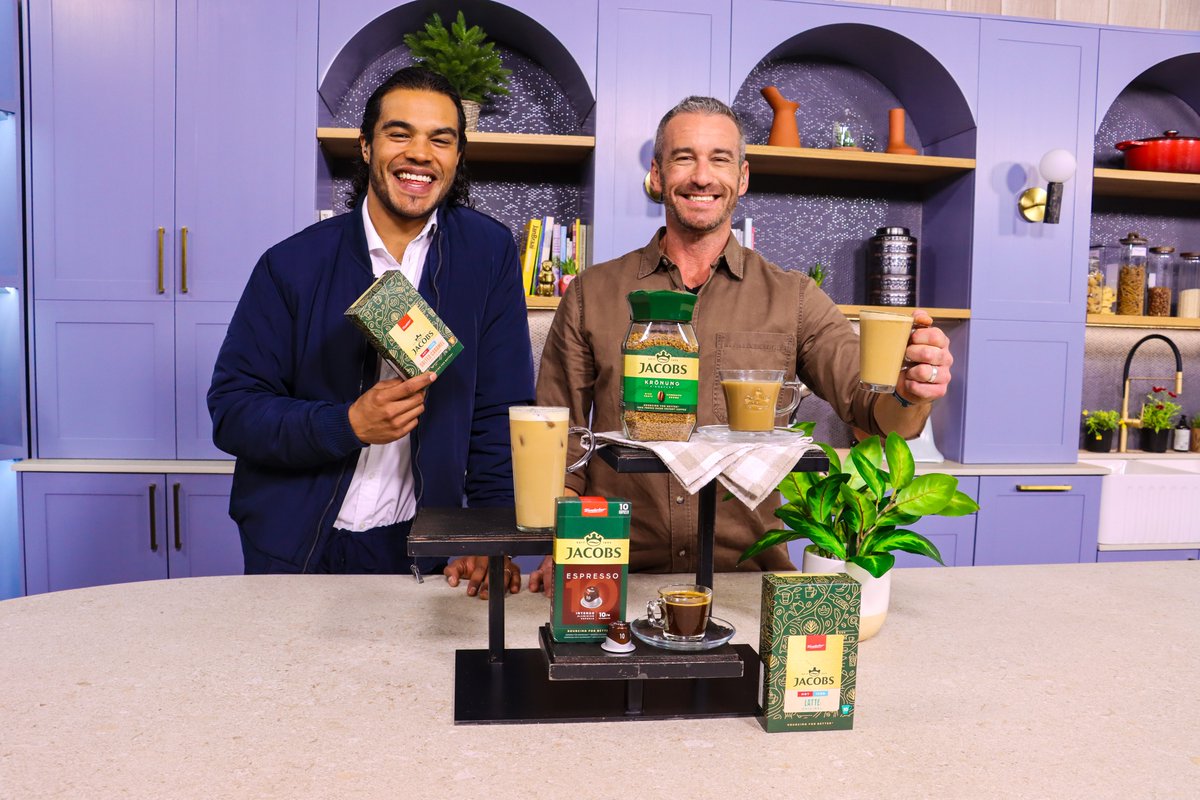 expressoshow's tweet photo. ☕⚽ Your Jacobs coffee order might say more about you than you think… Are you an intense Espresso supporter, a laid-back Latte fan or do you live for the drama with a Mocha? 😏 Tell us which Jacobs coffee best matches your soccer personality? 👇 #ExpressoShow #WithJacobs https://t.co/RpPVBODbVo
