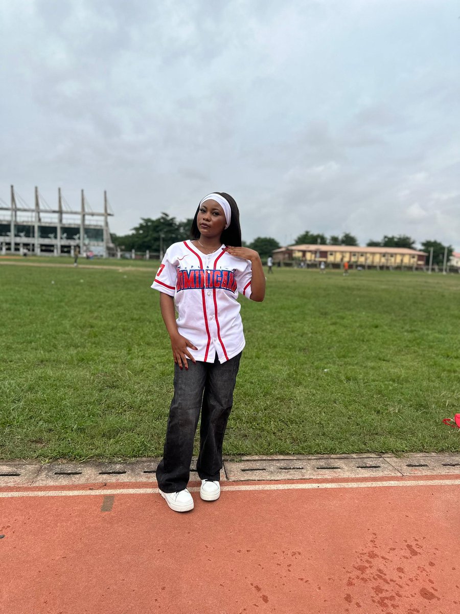 opyemiiii's tweet photo. FYB DAY 3
Jersey Day ⚾⚽
#Finalyeardiaries 
#Unilag https://t.co/u1yVIPbcx4