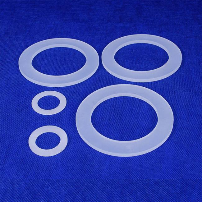 LuverreQuartz's tweet photo. In most highly corrosive gases—with the exception of hydrofluoric acid—high-purity quartz flanges, thanks to their excellent chemical inertness, typically achieve a stable service life of 1 to 2 years or even longer, with corrosion resistance 150 times that of ordinary stainless https://t.co/fTlQbn0Olo