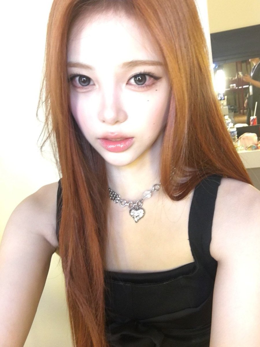 ianpicts's tweet photo. weverse update ♡ #ian https://t.co/T6t09U7Tiu