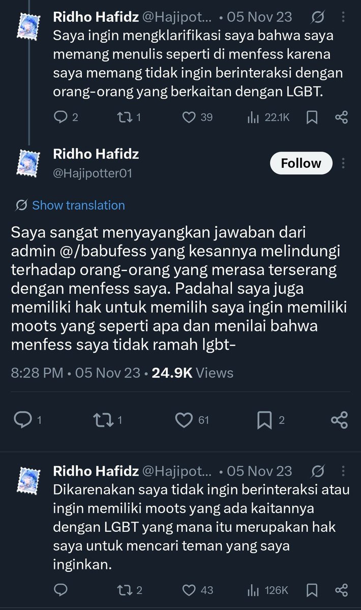 xPERUEREx's tweet photo. i'm so sorry for what happened to u kak, u deserve so much better

tambahan juga terutama buat kawan2 queer, dia ini homophobic. 
idc si lu mau homophobic, tapi problemnya kenapa berani2nya masih hmu/hyu'in kawan2 queer sedangkan bilang gamau berhubungan ama yg berbau queer ._. https://t.co/gqI8yMCxNP