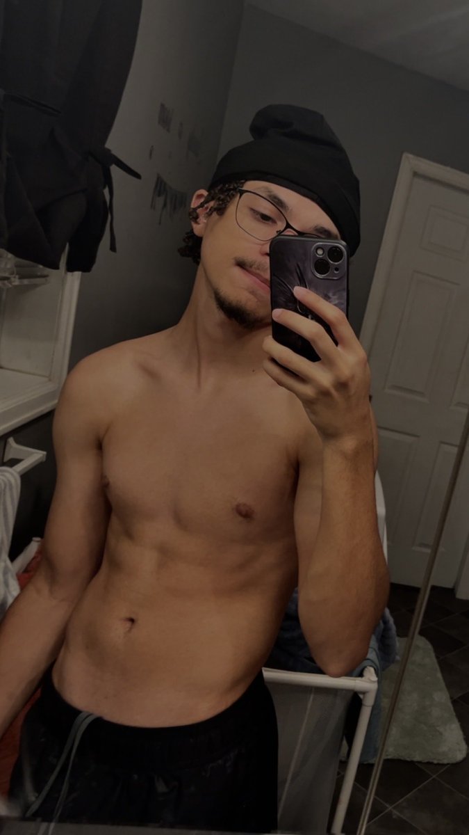 Quincysbigdick's tweet photo. Who gonna let they young  🥷🏿  fuck they girl  
#bbc #pytt #teenage #youngg #highschool #nsfwtwtًً #yn #trade #dick #leaked #nut #cum https://t.co/IUFmj3mjK7