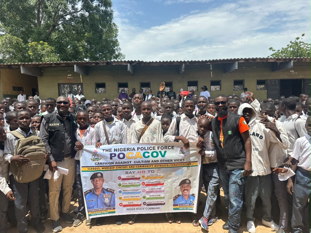 POCACOV_FHQ_NG's tweet photo. The school management commended the Nigeria Police Force and its partners for the impactful initiative, reaffirming the importance of sustained youth engagement in building safer schools and communities. https://t.co/CXfgZ5dHcR