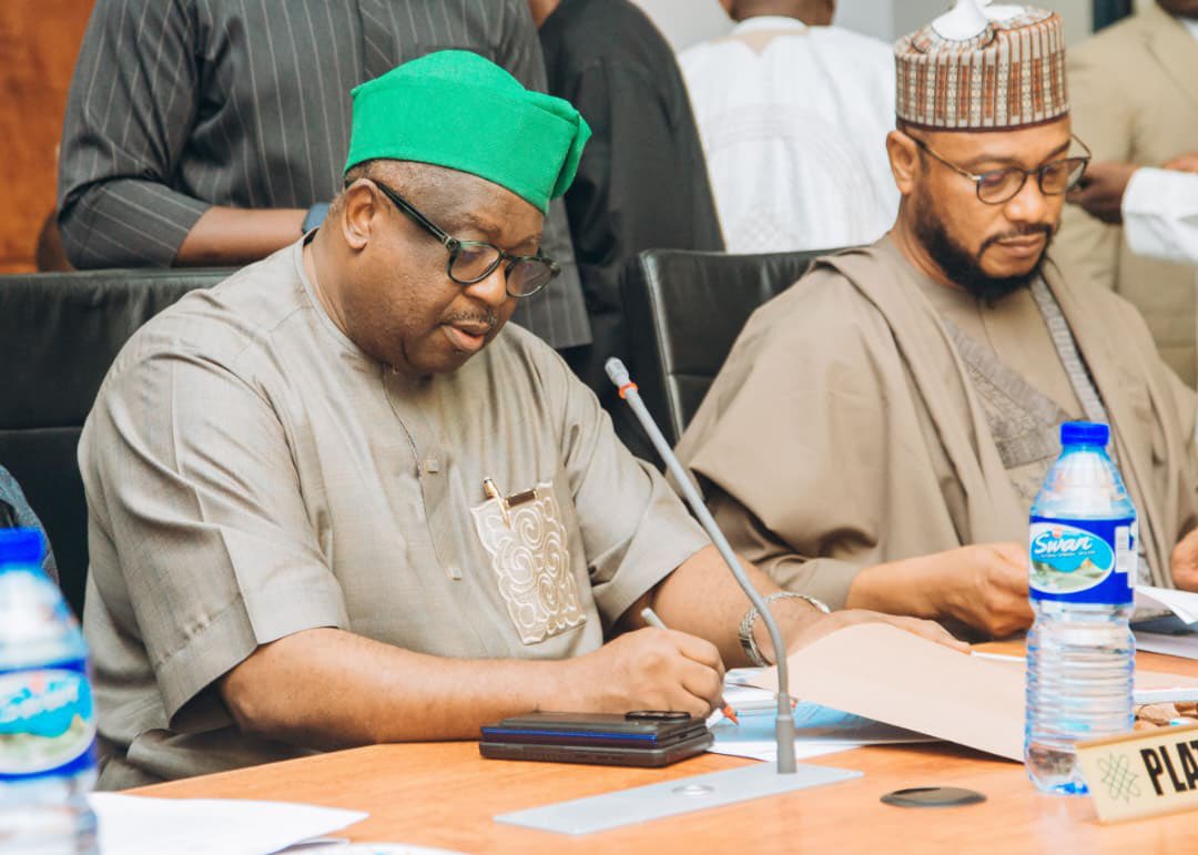 CalebMutfwang's tweet photo. I joined my brother governors under the auspices of the Northern Governors’ Forum and the Northern Traditional Rulers’ Council in Kaduna to take a decisive step towards strengthening our collective response to the security challenges confronting Northern Nigeria.

A major outcome of our meeting was the inauguration of the 21-member Board of Trustees of the Northern Nigeria Security Trust Fund (NNSTF), a regional initiative designed to provide sustainable support for intelligence gathering, inter-state security coordination and strategic interventions aimed at restoring peace across the 19 Northern states.

As governors, we resolved that insecurity requires coordinated action backed by sustainable financing. To this end, we collectively committed to contributing ₦1 billion monthly to the Trust Fund to complement ongoing efforts by the Federal Government and strengthen our regional security architecture.

I am particularly pleased that Plateau State will be represented on the Board of Trustees by our former Senator, Napoleon Bali, whose wealth of experience will contribute meaningfully to the success of this initiative.

Our discussions went beyond security operations. We acknowledged that lasting peace can only be achieved by addressing the root causes of insecurity, including poverty, unemployment, illiteracy and the challenge of out-of-school children. We therefore reaffirmed our commitment to expanding investments in education, agriculture, youth empowerment, skills development and community resilience.

We also resolved to work more closely with traditional rulers, local governments, security agencies and community leaders to strengthen intelligence gathering, prevent conflicts and protect our farming communities during the current rainy season.

I commend the Chairman of the Northern Governors’ Forum, Governor Muhammadu Inuwa Yahaya, for his leadership in driving this important initiative, and I appreciate the invaluable support of the Northern Traditional Rulers’ Council under the leadership of His Royal Highness, the Sultan of Sokoto, Alhaji Muhammad Sa’ad Abubakar III.

I equally welcome the commitment of the Board of Trustees to deploy technology-driven security solutions, strengthen accountability and ensure transparent management of the Fund in pursuit of measurable improvements in the security of our people.

For Plateau State, peacebuilding, dialogue and collaboration remain central to our administration’s agenda. We will continue to work with our neighbouring states and all relevant stakeholders to combat insecurity, protect lives and livelihoods, restore confidence among farmers and investors, and build a safer, more prosperous Northern Nigeria.

Together, through unity of purpose and collective action, we can overcome our security challenges and create a future of peace, stability and shared prosperity for our people.