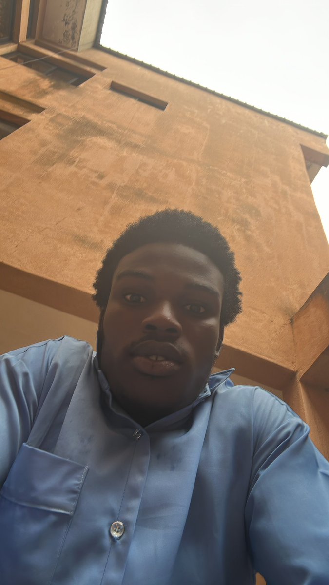 highstar00001's tweet photo. Na leader of tomorrow Dey school o😂 https://t.co/tXMRSd4blw