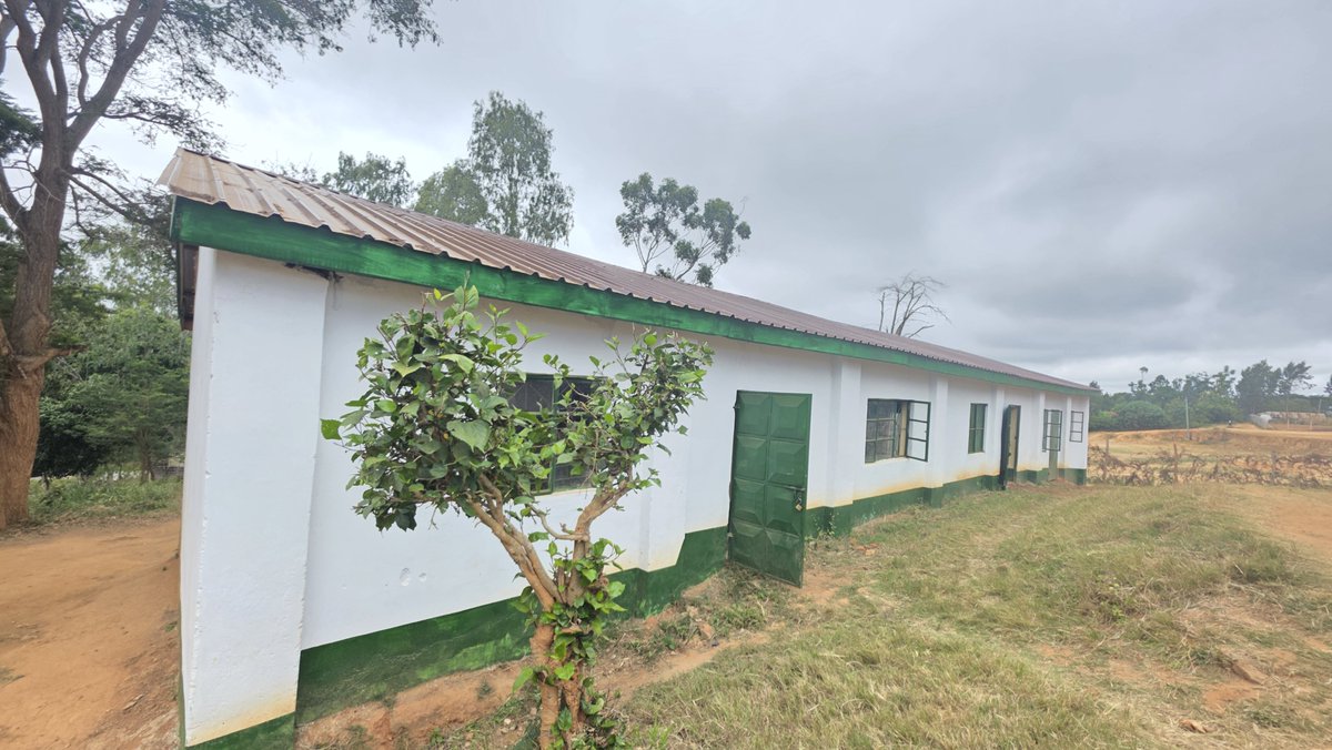 kituicentralcdf's tweet photo. Wanzua primary school block of classrooms renovated by Kitui Central NG-CDF at a cost of Ksh.2.2M in Kyangwithya East Ward. Handed over to community on 8th July 2026. https://t.co/JqaogcUWaV