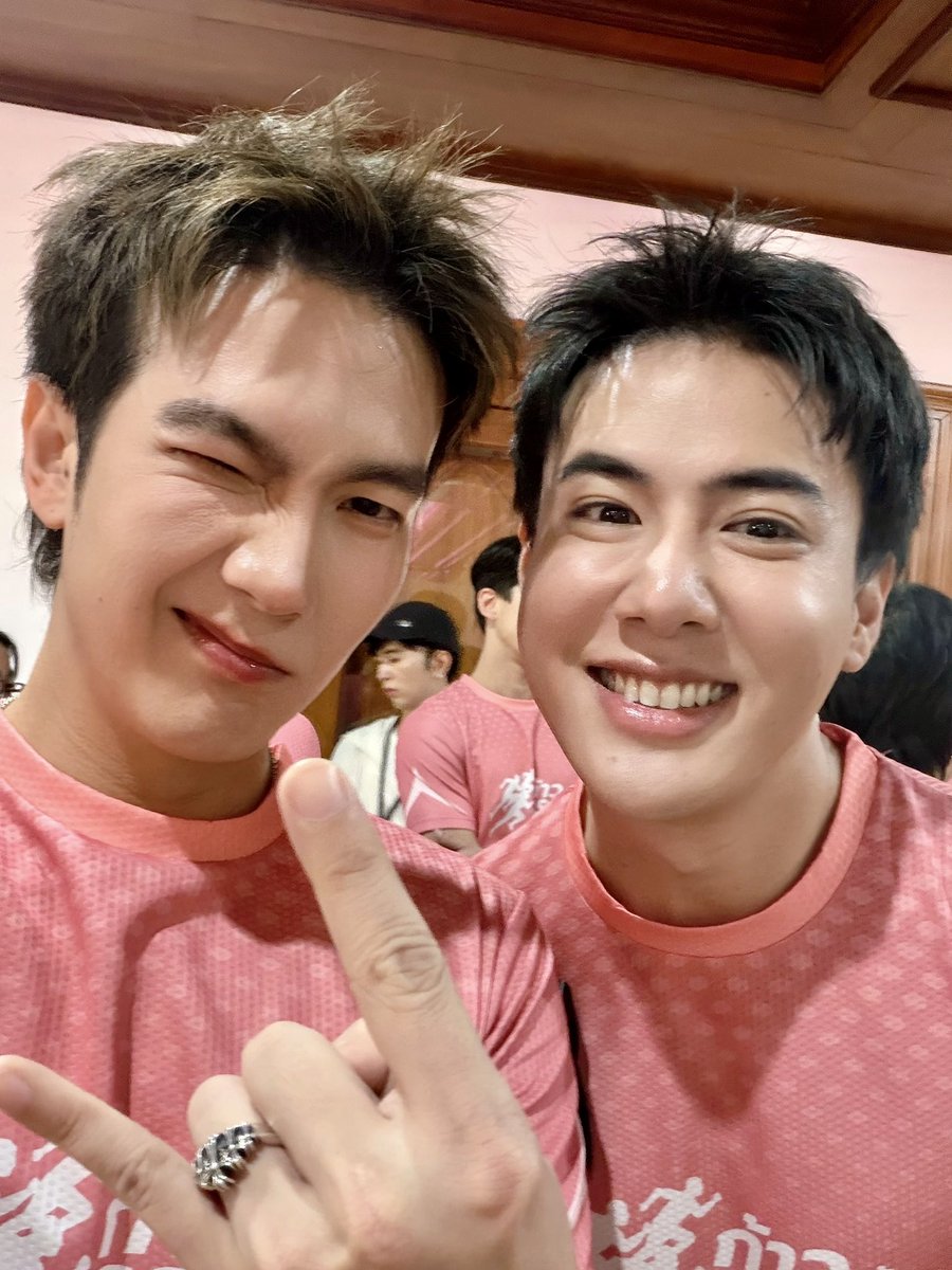 buildyourlove4u's tweet photo. พี่ชายที่แสนดีอีก1คน🥰

#ก้าวด้วยธรรมครั้งที่๑๐ https://t.co/APdJp7wFeV