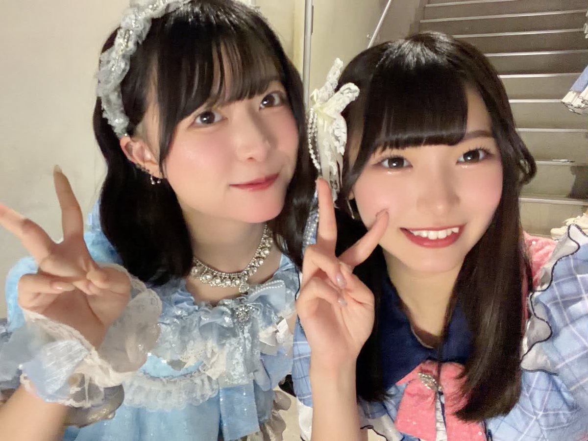 AOAO_uno's tweet photo. 昨日すずちゃんともお写真撮れたの🤩🤩

ぷよ友なのだけど、いつ会ってもニコニコお話してくれてきゅーあぐ、🫶🏻❣️

なみけしさん出てくれると知って会えるの楽しみにしていたんだ> ̫< 🎶 https://t.co/NrqIxKV15Y