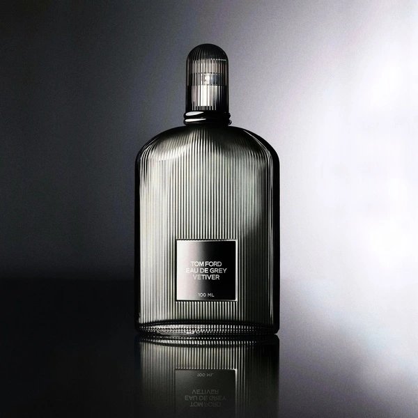 NotwanePharmacy's tweet photo. Tom Ford Grey Vetiver is a sophisticated woody-citrus fragrance highlighting Haitian Vetiver, orange blossom, and saffron. https://t.co/rmdocRI60a