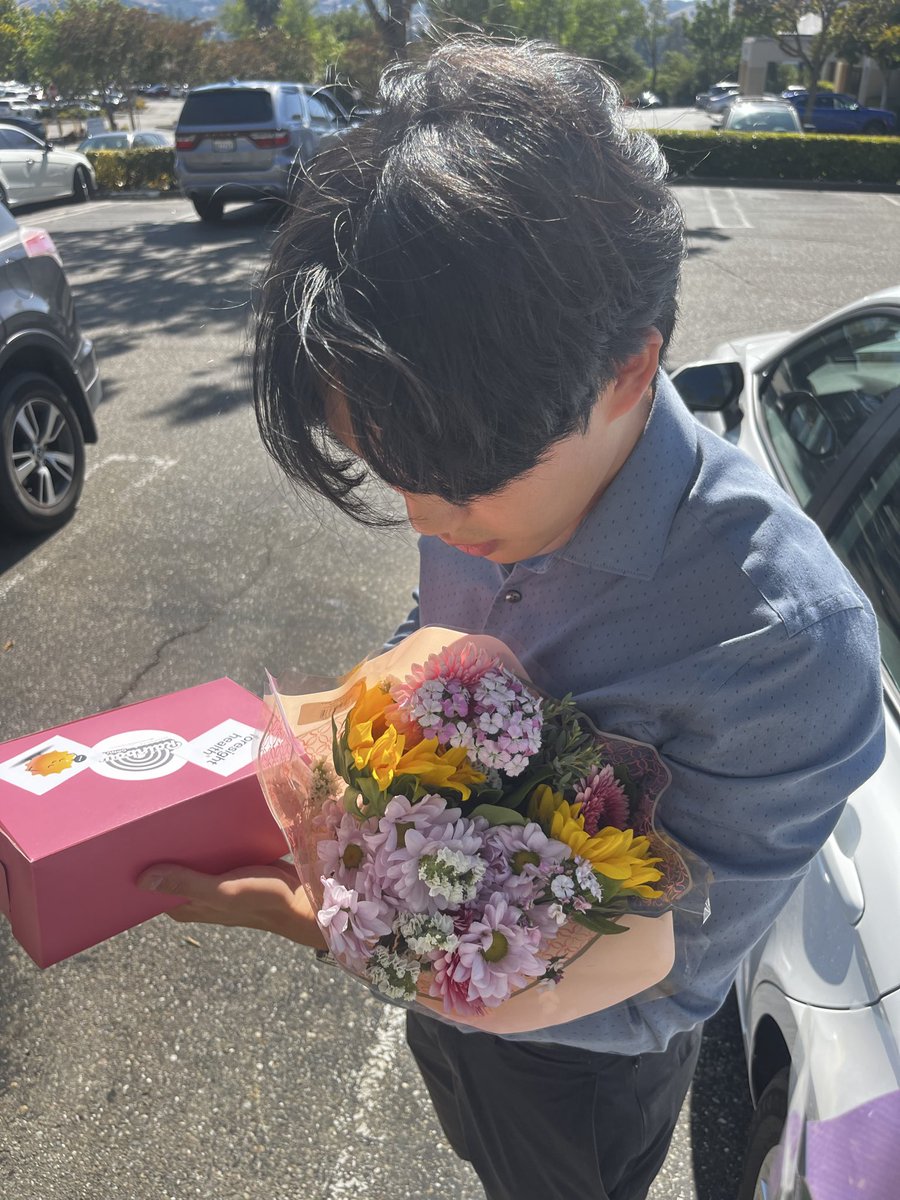 tienlan_sun's tweet photo. strats from our head of growth’s orange peel candy business worked here (2x MoM)

small business owners! dm me to run a vc-backed healthcare growth func 🫡 https://t.co/Y0DUwaObum