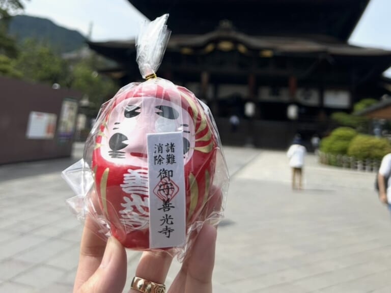 SOS_fp's tweet photo. 「日常が少しだけ色づく、その瞬間を楽しんで。」 

みなさま、こんにちは！
いつもS.O.S fp スタッフブログをご覧いただき、ありがとうございます。
恵比寿本店の倉島です… 

▼続きはこちら
https://t.co/NTrPwGGhHo https://t.co/7BUa9FcZZe