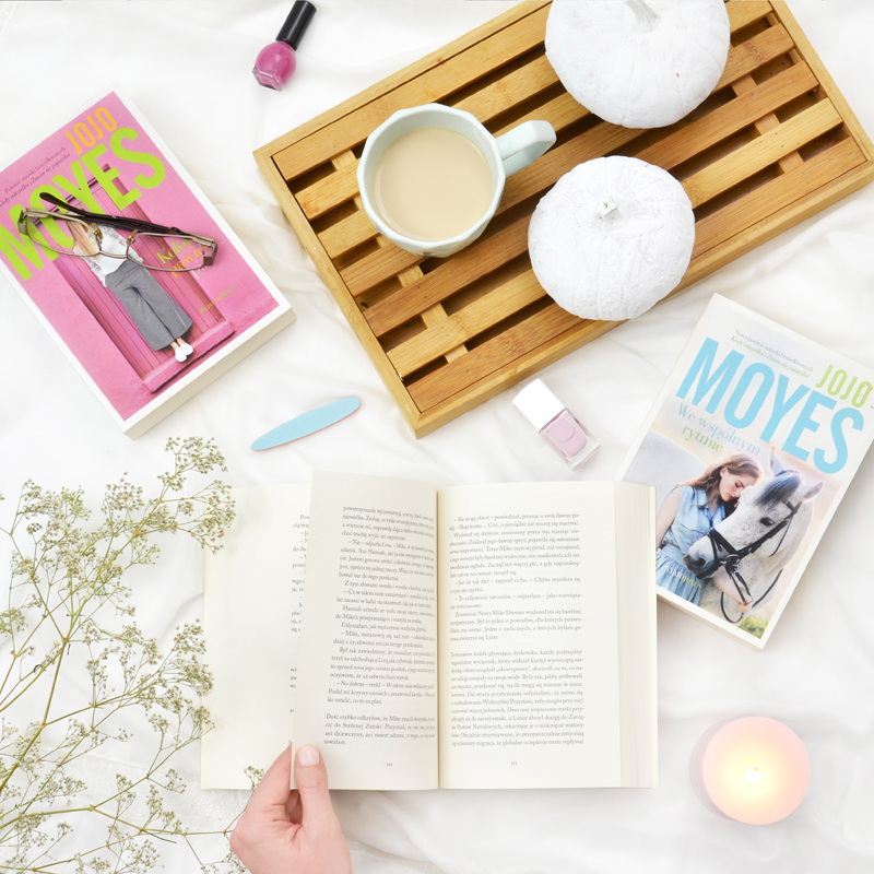 fdnpoland's tweet photo. Zdjęcia książek Jojo Moyes można zobaczyć tu: 
https://t.co/gh5SqUtpMK https://t.co/v8OZXy2RTC