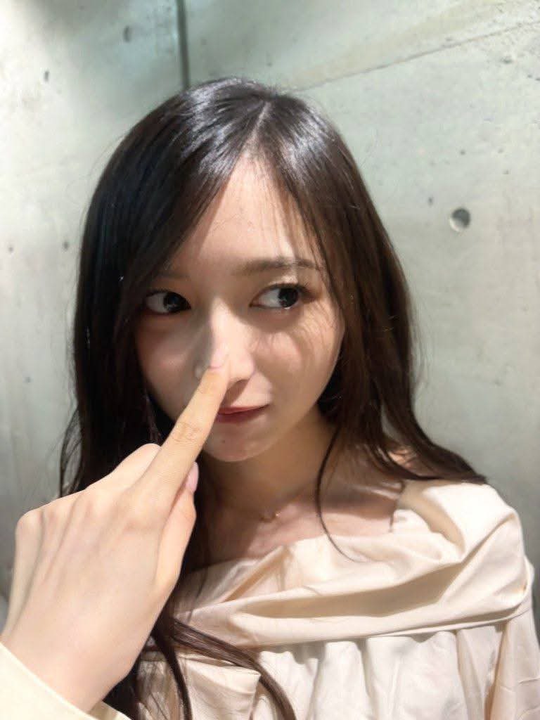 ryochaaa0808's tweet photo. 「アイドルの裏の顔」

https://t.co/yBNgjmMl8U https://t.co/t5aydNoLiI