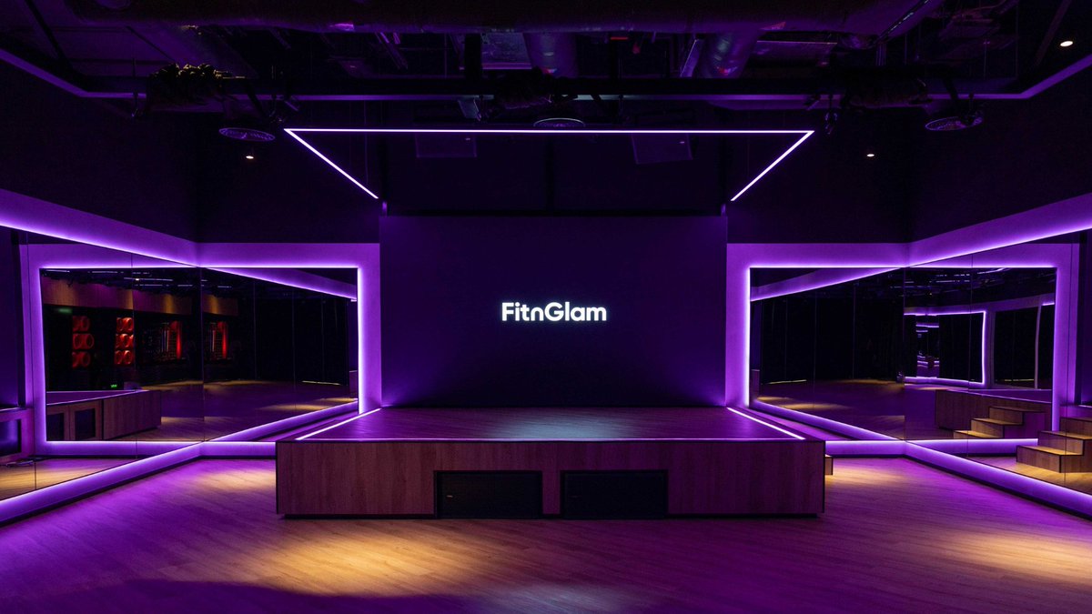 AradaLiving's tweet photo. Formative is expanding its Abu Dhabi footprint with FitnGlam Masdar, a 22,000 sq ft superclub opening at My City Center Masdar in Q4 2026. The club will be FitnGlam's seventh UAE location and the first to feature a dedicated Megaformer studio, alongside boutique studios powered by Platform, premium recovery facilities and luxury amenities designed exclusively for women. This milestone reflects our continued commitment to helping members achieve their fitness and wellbeing goals — in a thriving community built by women, for women. https://t.co/QLIKKVtpAC