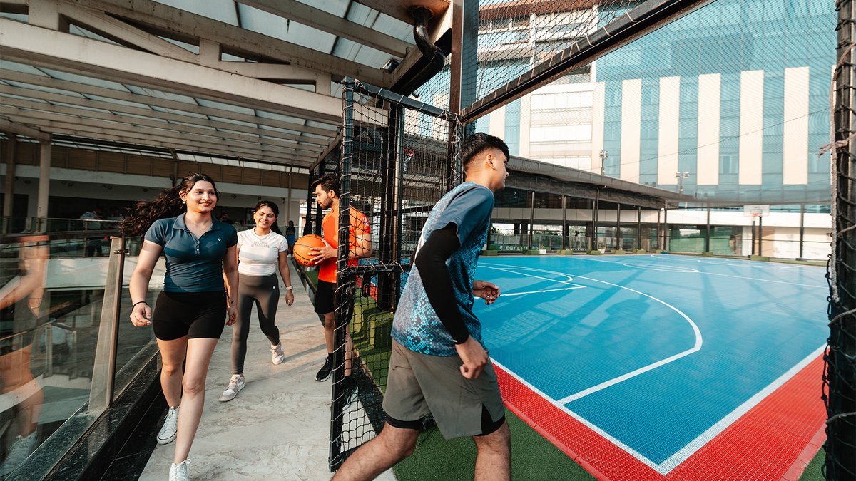GlobalFoyer's tweet photo. Welcome to Global Foyer Sports Club.

🎟️ Book Now on District :https://t.co/N7wpVm6zyg

🏓 Pickleball
🏀 Basketball
⛸️ Skating
🏏 Box Cricket
⚽ Turf Football

🕙 Timing: 10:00 AM – 11:00 PM

📞 For bookings &amp; queries: 9319490975

📍 Global Foyer, Palam Vihar, Gurugram https://t.co/DktU76m1Fn
