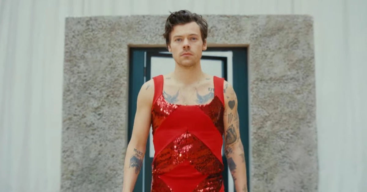 PopCrave's tweet photo. “As It Was” by Harry Styles has reached 4.5 BILLION streams on Spotify.

It’s the fifth most-streamed song ever on the platform. https://t.co/cKnVpbMShz