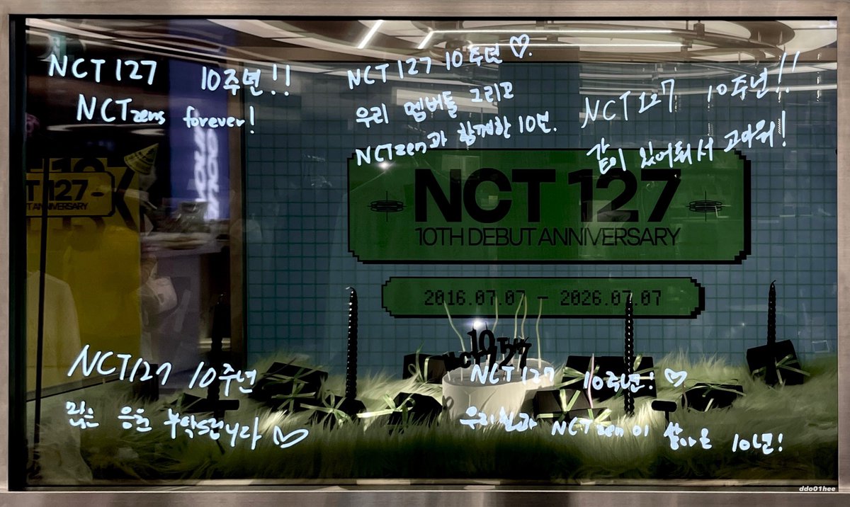 ddo01hee's tweet photo. 도궁빵들 데리고 10주년 축하하러 광야 다녀옴
영원을 꿈꾸게 하는 우리칠, 10주년 축하해💚
#NCT127_10TH_ANNIVERSARY https://t.co/TqHyaVStjo