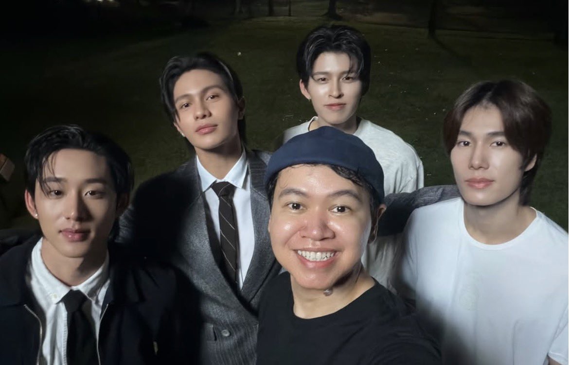 wiglliam's tweet photo. I’m even more excited because it means we’re getting closer to sharing everything with you. Just a few more days to go until the full episodes finally begin airing every saturday. I hope you’ll save a little space in your weekends for us. We’ll be waiting. ❤︎ https://t.co/R7ibFjlhUT