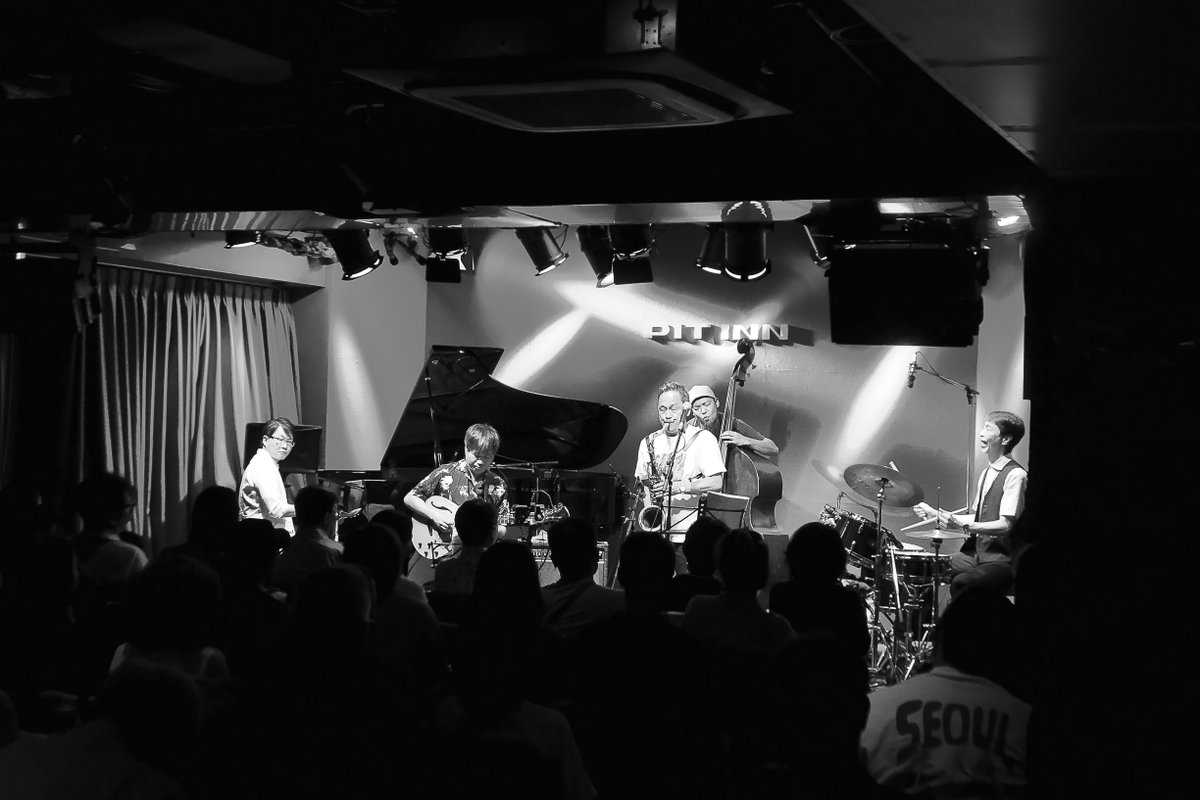 sjpremium090's tweet photo. 2026.0707.新宿ピットインにおける奥平真吾THE NEW FORCE +1のライブ風景　レギュラーメンバー：奥平真吾(Ds)岡 淳(Sax)堀　秀彰(Pf)落合康介(B)馬場孝喜(Gtr) https://t.co/I2DVhEeeRH