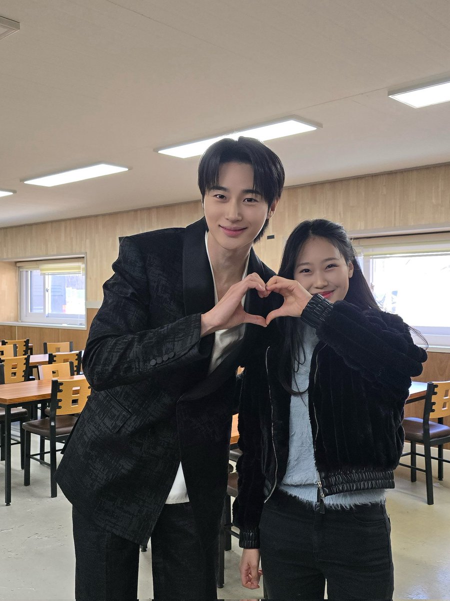 byeonwoonist's tweet photo. kim jisoo (perfect crown cast member) ig update with wooseok! https://t.co/c52JE4ojbs