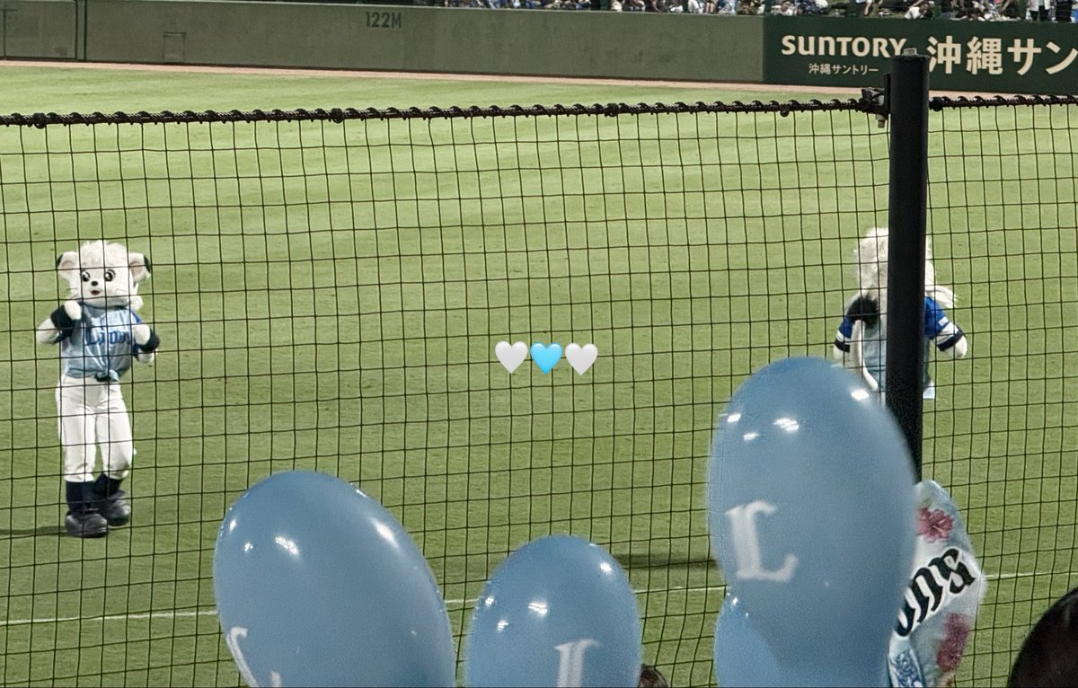 ReO1An's tweet photo. キャップとレオぬいキーと鞄も買えてはぴ https://t.co/cBkgvyozFn