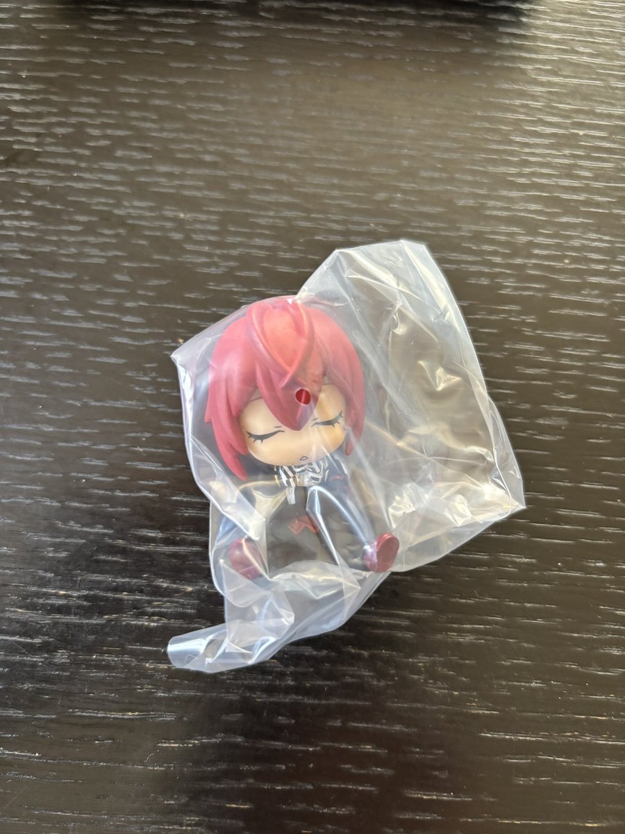 5NZOGONZO's tweet photo. 交換 ツイステ ツイステッドワンダーランド
肩ズン ハーツラビュル寮
譲)リドル
求)デュース
郵便交換にて交換募集させて頂きます。
お気軽にお声掛けくださいm(_ _)m https://t.co/0MDa8Sy0eM