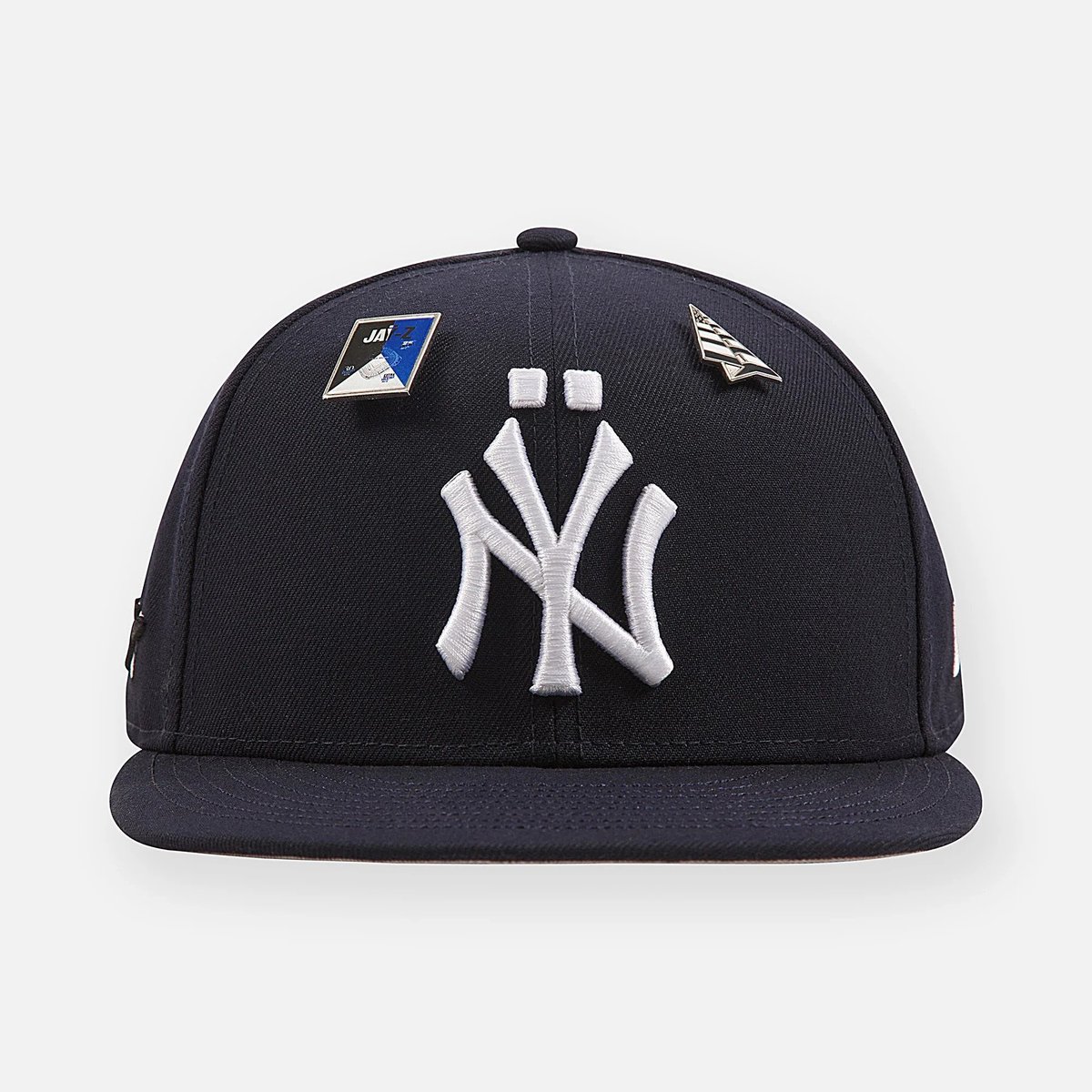 certifits's tweet photo. JAŸ-Z’s  Yankees fitted to celebrate his 30th anniversary now on sale.

🛒: https://t.co/kRXDHn4y5L https://t.co/QBSZ3nCaHd