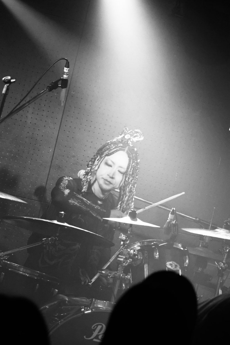 夜-yoru- official tweet media
