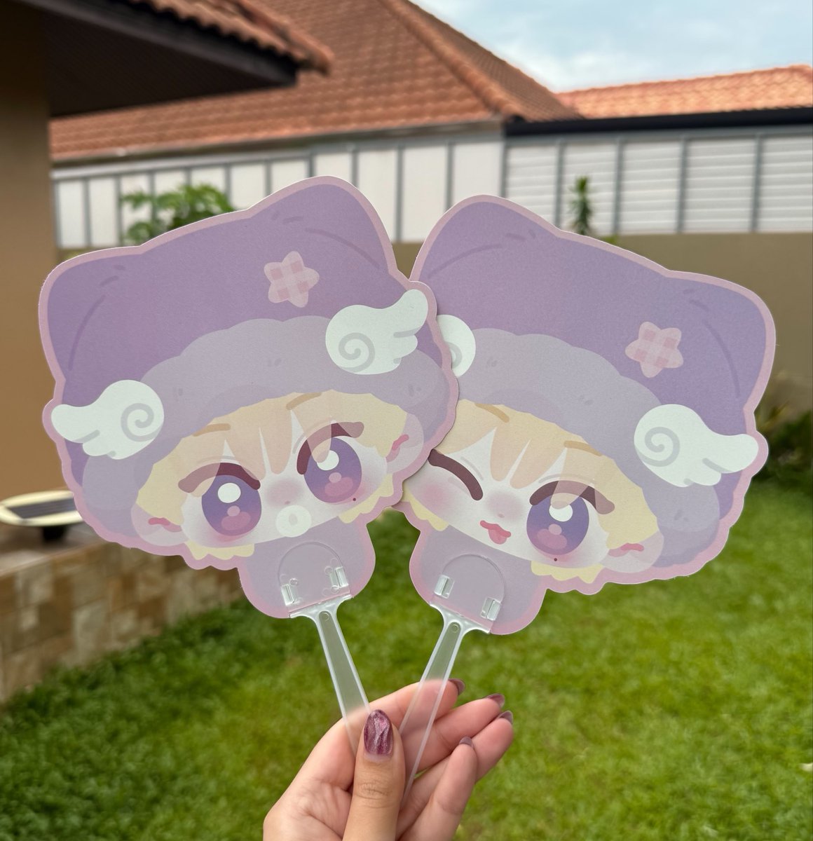 smileyjnlee's tweet photo. สำหรับ giveaway รอบนี้ น้อง handfan น่ารักแบบ 1001% มารับน้องกันเยอะๆนะคะ ♡︎ 

#TENCORE0110iscalling
#TENCORE0110Concert https://t.co/pyei0ZcwTB