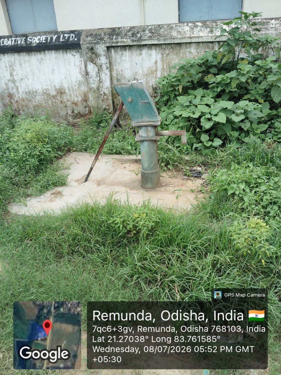 BKandher's tweet photo. ବରଗଡ଼ ଜିଲ୍ଲା @bheden_block ରେମଣ୍ଡା କୃଷି ସେବ ସମବାୟ ସମିତିର ସମ୍ମୁଖରେ ଥିବା ନଳକୂଅ ଦୀର୍ଘ ଦିନରୁ ଅଚଳ ହୋଇପଡ଼ିଛି, ତେଣୁ ବିଭାଗୀୟ ଅଧିକାରୀ ତୁରନ୍ତ ମରାମତି କରିବାକୁ ଅନୁରୋଧ @CMO_Odisha @_anugarg @MohanMOdisha @PRDeptOdisha @RWSS_Odisha @RWSS_Bargarh @DMBargarh https://t.co/AHFrPgLodX