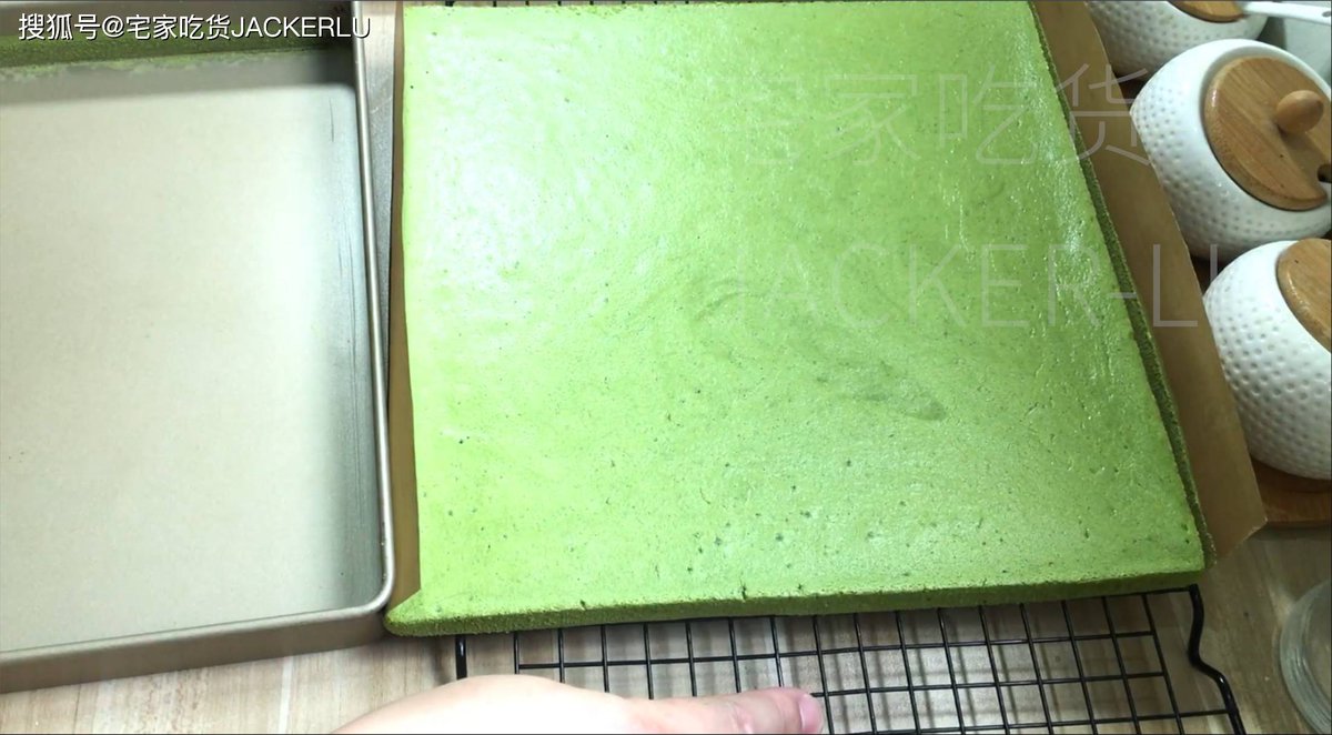 bastian_john's tweet photo. Got my coffee mixed with my colleague’s matcha this morning. Spilled half on my notebook—turned my messy notes into a weird but cute green watercolor. My prof/manager thought it was a creative diagram. Win-win. https://t.co/O7h8qTsKul