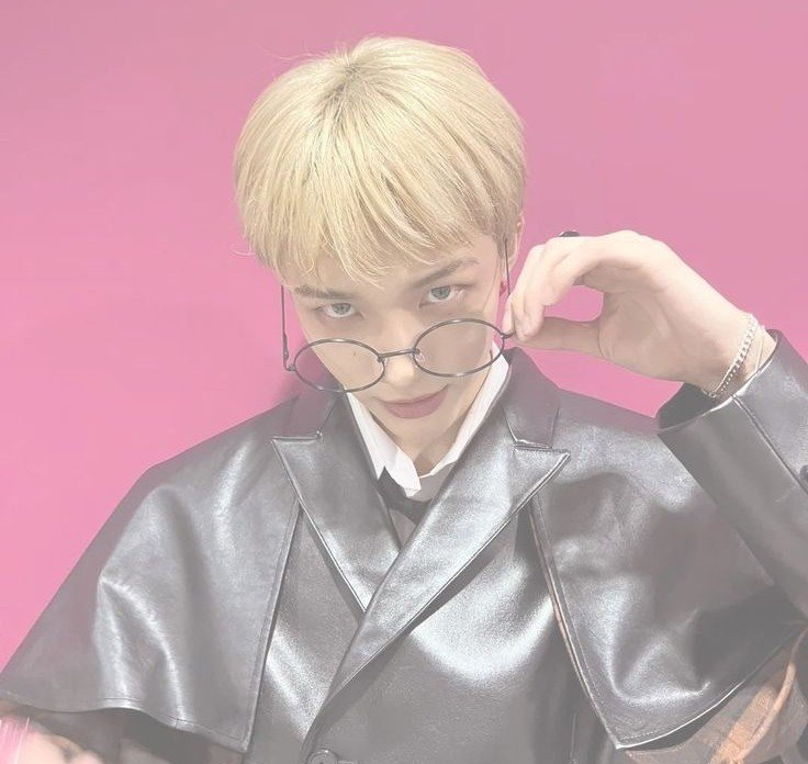 𐔌 𝓒𝓪𝓷𝓲𝓫𝓪𝓵 𖹭𝓐́𝓷𝓰𝓮𝓵 ᦡ tweet media