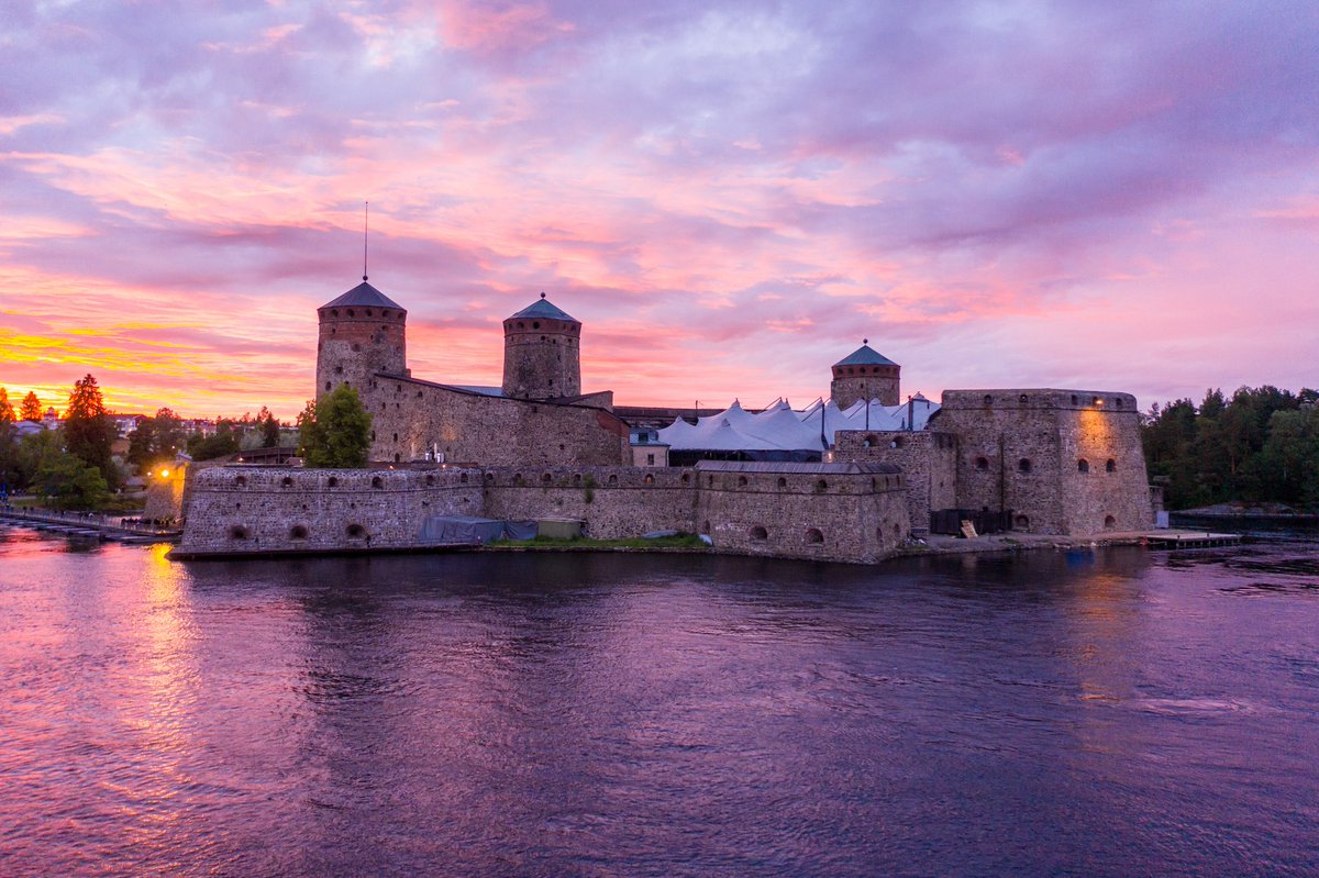 visitfinlandjp's tweet photo. 🏰世界最北の中世のお城でオペラフェスティバル
🎶サヴォンリンナ・オペラフェスティバルは、毎夏オラヴィ城で開催されます。ワールドクラスのオペラをサイマー湖畔のお城で!
https://t.co/m54bT8Y3sD

📸: Valtteri Hirvonen / Savonlinna Opera Festival https://t.co/rU3W7ExccQ