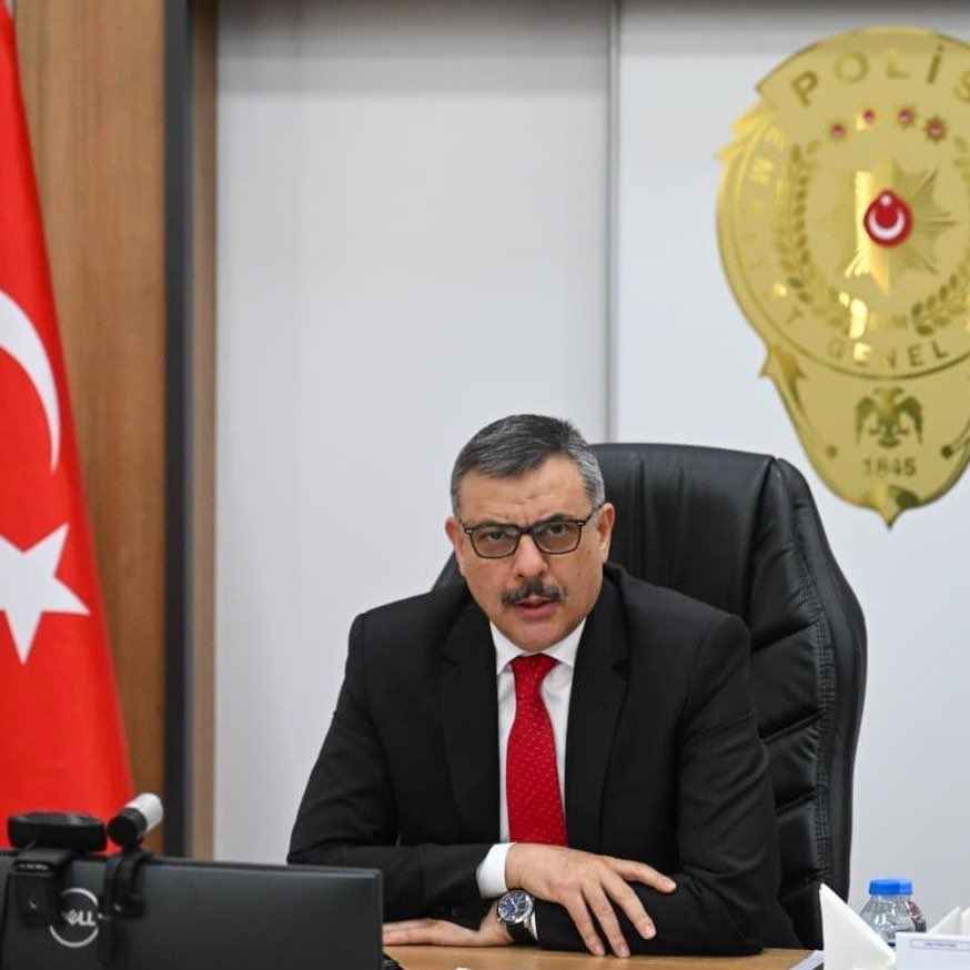 Aykırı tweet media