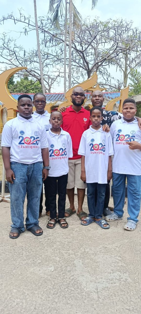 AnyaneleGo47942's tweet photo. Meet my colleague @kenneth_ezeji 
He is highly instrumental in preparing the children. We are a formidable team. https://t.co/6RB3ESA0qL