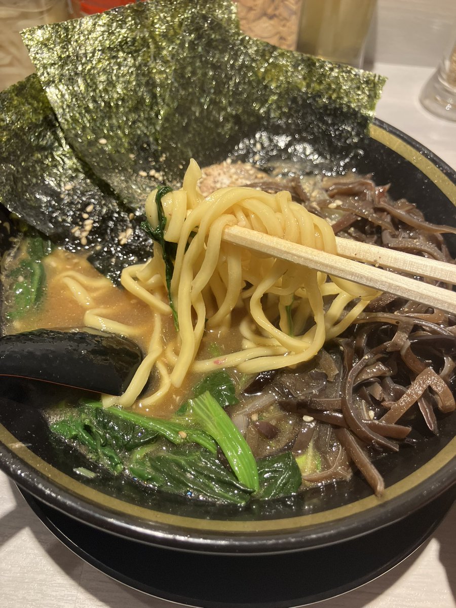 gotchman_neo's tweet photo. 美味い…
これでタイムサービス並盛り600円なんだから頭が下がります… https://t.co/XflEeekh6v