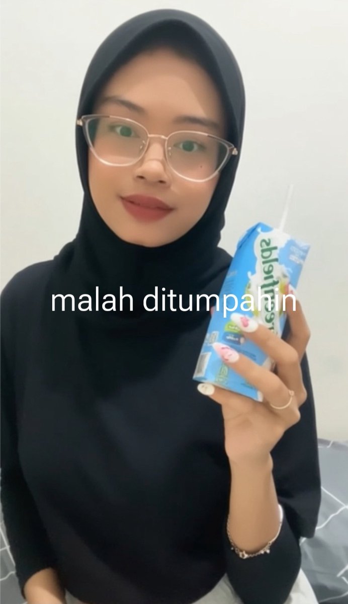margisac's tweet photo. malah tumpah dibaju susunya

https://t.co/TB9XX9zt6y

https://t.co/SjHXRBuIhU https://t.co/JKaJzREljd