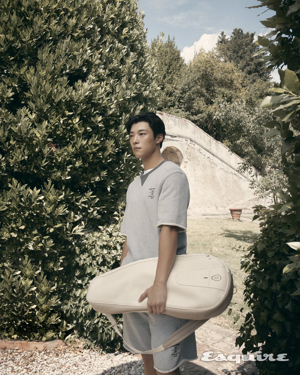 ESQUIRE Korea tweet media