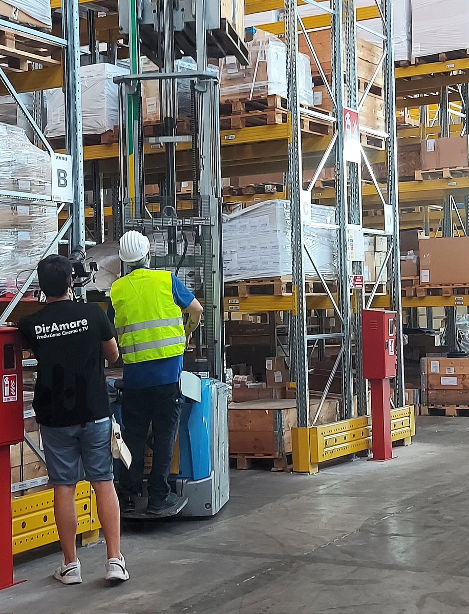 FerlogSrl's tweet photo. 📺 In autunno, su @La7tv, qualcosa di meraviglioso ci aspetta...

Ieri, la nostra sede di #SestoSanGiovanni è stata il set di riprese importanti: il team di @diramare1, magistralmente diretto dalla giornalista #StefaniaCapobianco, ha...

https://t.co/XNT1E0WCmg https://t.co/j3h24zHp3P