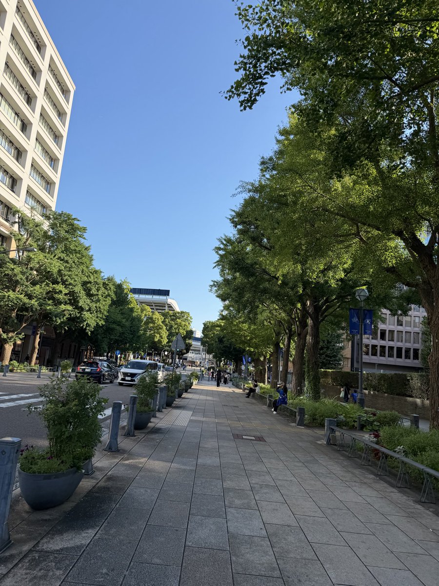 gettheflag_1998's tweet photo. 今日もタイロンと尚典を歌いにきました🎶 https://t.co/Bdi171GzNU