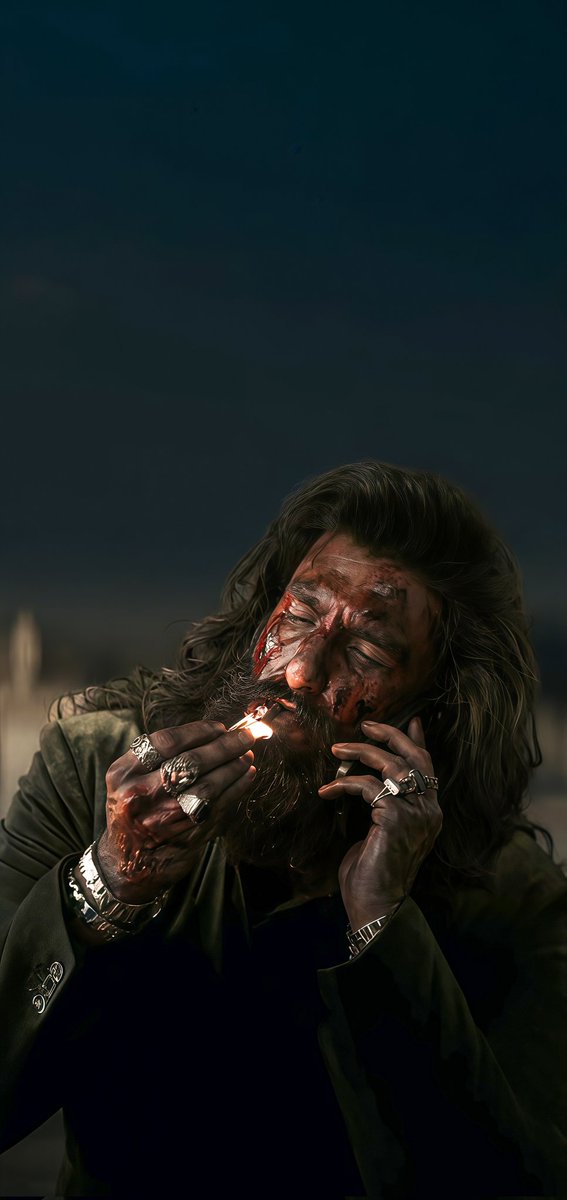 letsknowcinemaa's tweet photo. Ranveer Singh becomes the highest paid actor in Indian Cinema, charging 325 crores for a movie ✅

#RanveerSingh #Dhurandhar #salary #IndianCinema https://t.co/k8DmItxCSd